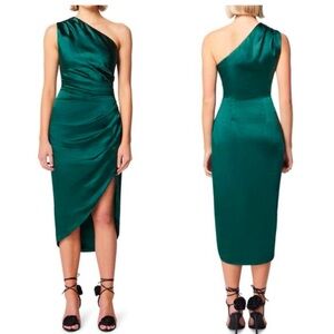 Elliatt Cassini One-Shoulder Dress